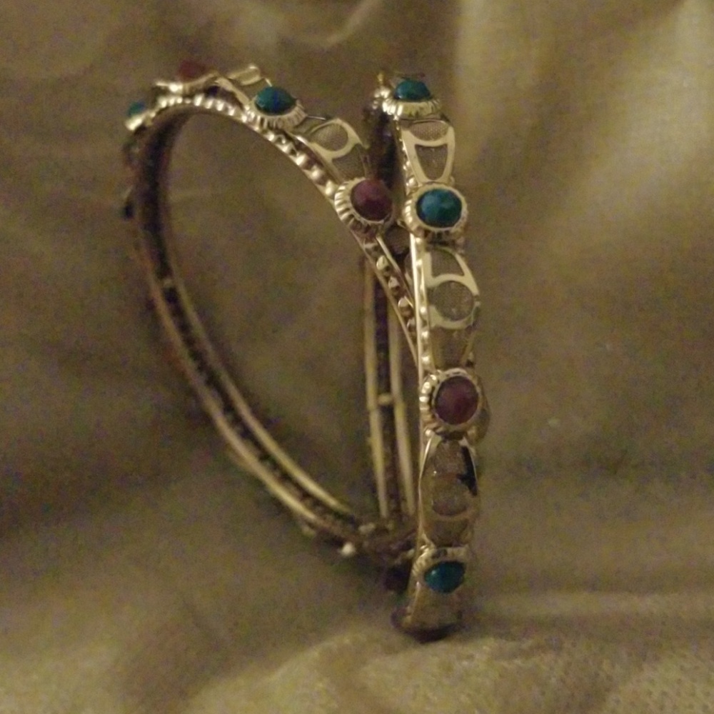 Bracelets - Picture 3 of 3